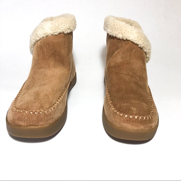Sanuk Nice Bootah Corduroy Ankle Boot | NWT - Picture 2 of 6